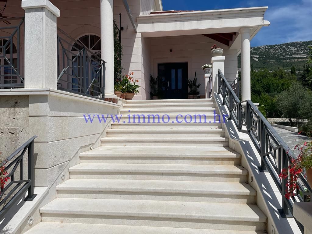 Landgut in Split, Kroatien, 1 000 m² - Foto 12