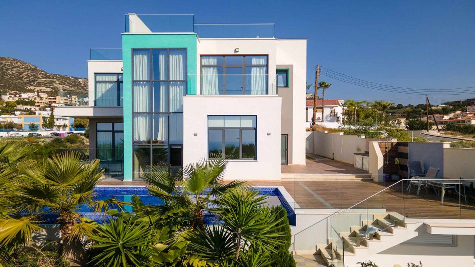 Flat in Paphos, Cyprus, 270.53 m² - picture 1
