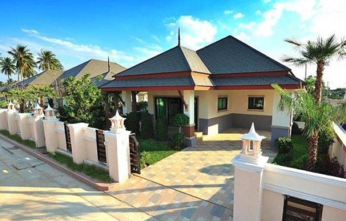 Villa in Pattaya, Thailand, 323.8 m² - Foto 1