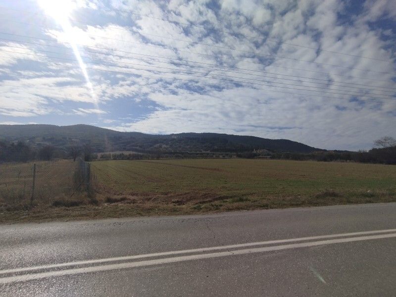 Terreno en Salónica, Grecia, 9 000 m² - imagen 1