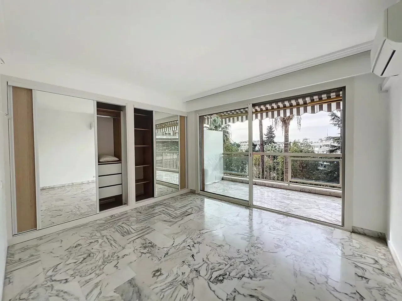 Apartment in Cannes, Frankreich, 115 m² - Foto 1
