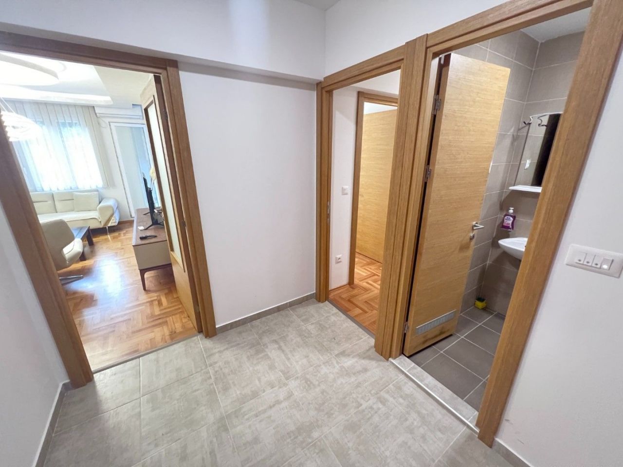 Flat in Budva, Montenegro, 77 m² - picture 15