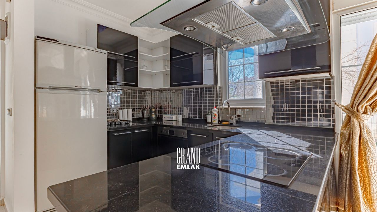 Villa in Antalya, Turkey, 240 m² - picture 11