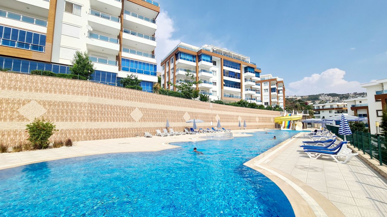 Appartement à Alanya, Turquie, 200 m² - image 1