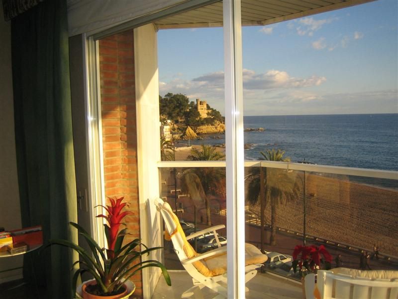 Flat on Costa Brava, Spain, 200 m² - picture 1