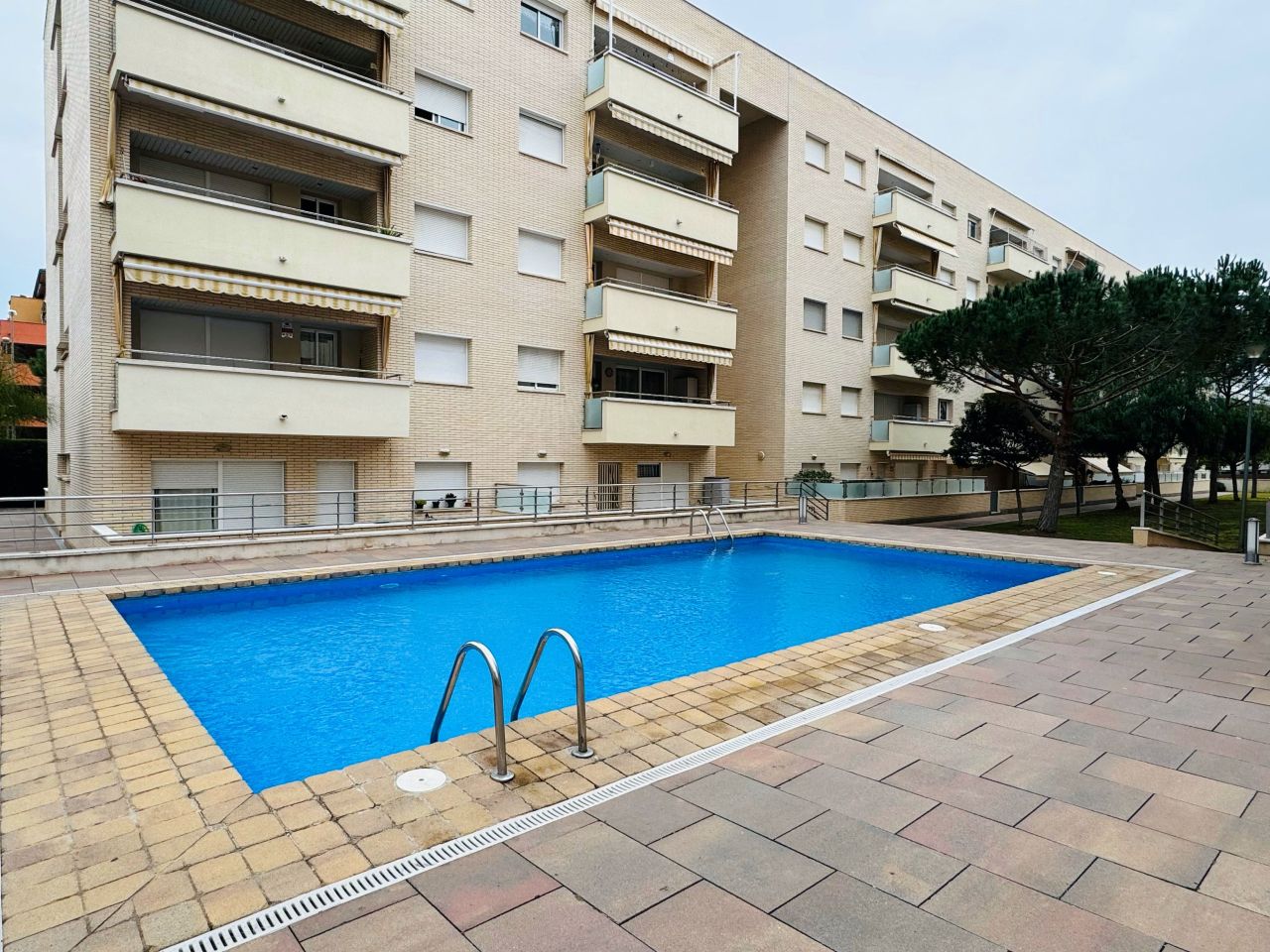 Appartement sur la Costa Brava, Espagne, 82 m² - image 1