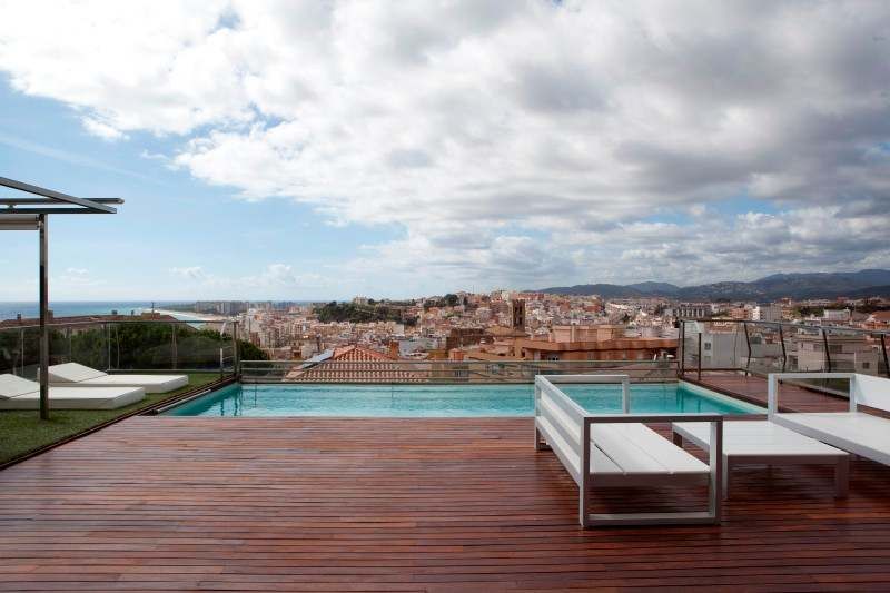 Haus in Costa Brava, Spanien, 450 m² - Foto 1