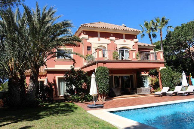 Haus in Costa del Sol, Spanien, 450 m² - Foto 1