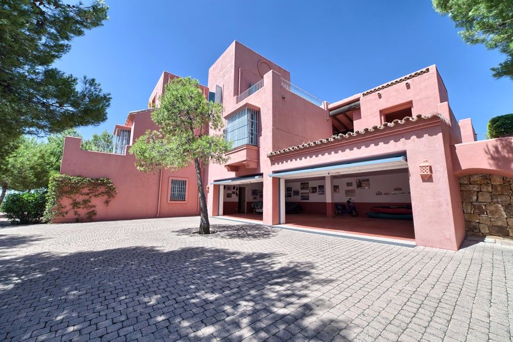 Haus in Costa del Sol, Spanien, 592 m² - Foto 1