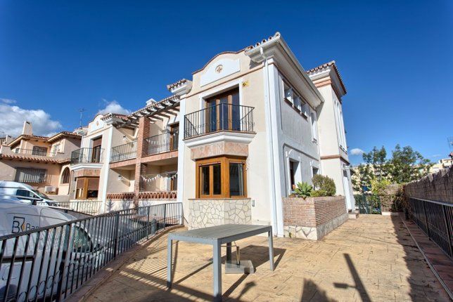 Haus in Costa del Sol, Spanien, 579 m² - Foto 1