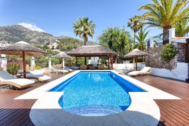 Haus in Costa del Sol, Spanien, 365 m² - Foto 1