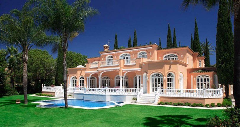 House on Costa del Sol, Spain, 900 m² - picture 1