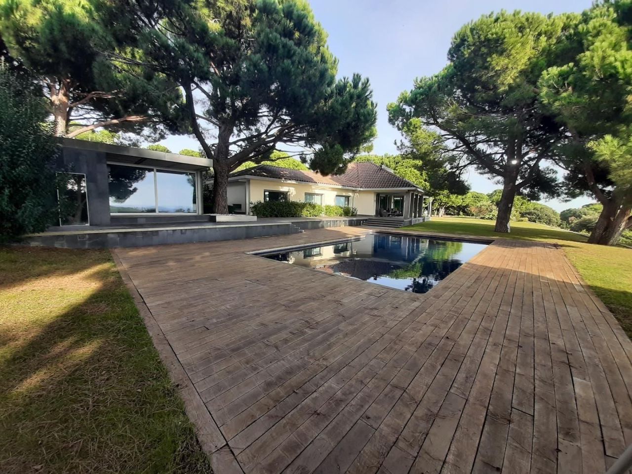 Casa en la Costa del Maresme, España, 600 m² - imagen 1