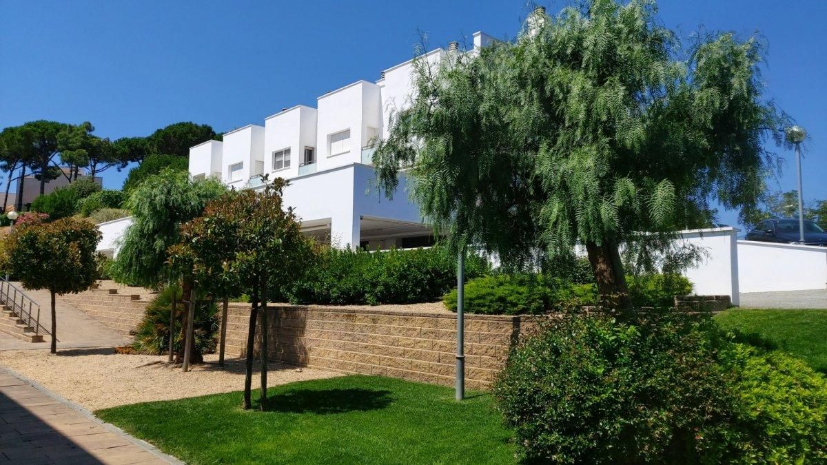 Casa adosada en la Costa Brava, España, 180 m² - imagen 1