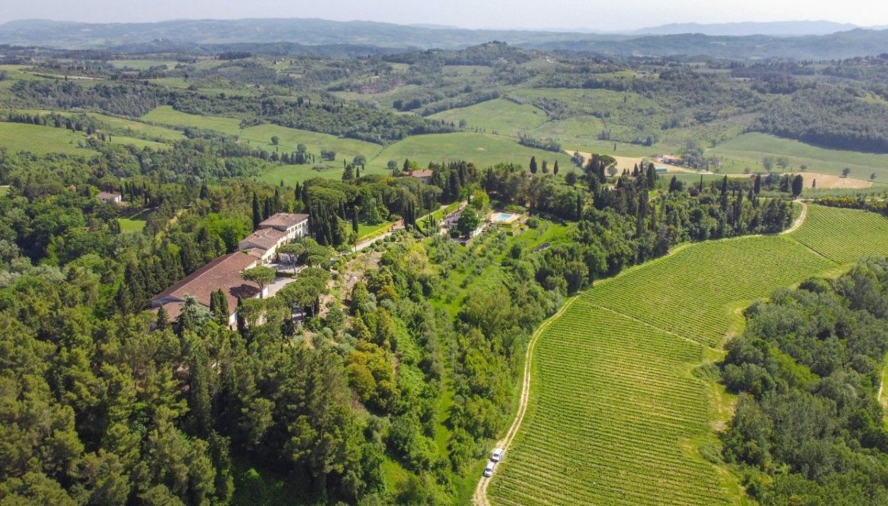 Industrial en Florencia, Italia, 4 700 m² - imagen 2