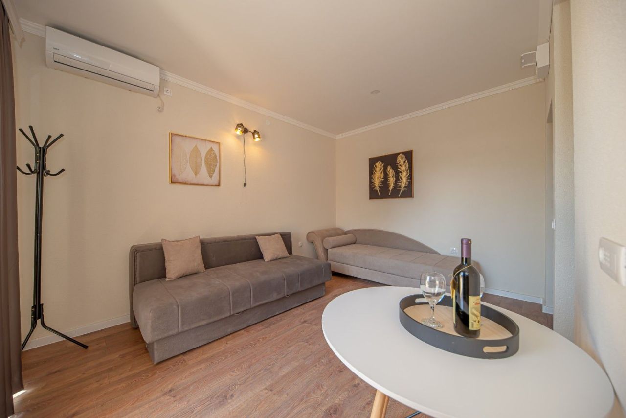 Hotel en el Bar, Montenegro, 743 m² - imagen 7