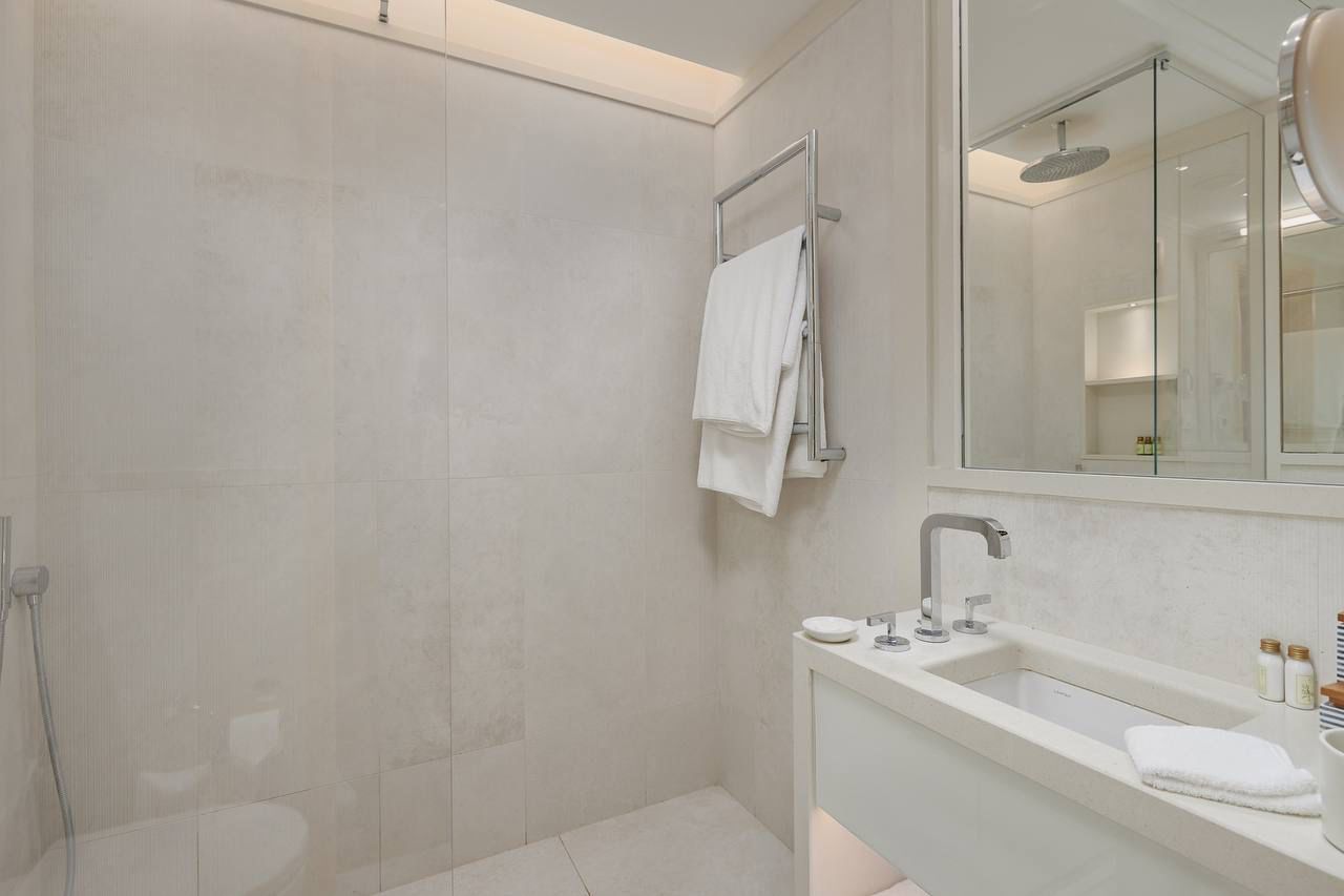 Appartamento a Tivat, Montenegro, 192 m² - foto 17