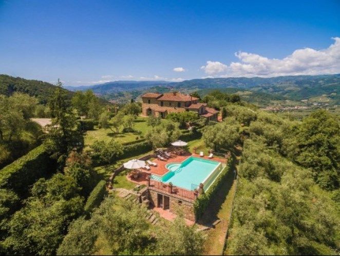 Domaine à Montecatini Terme, Italie, 850 m² - image 1