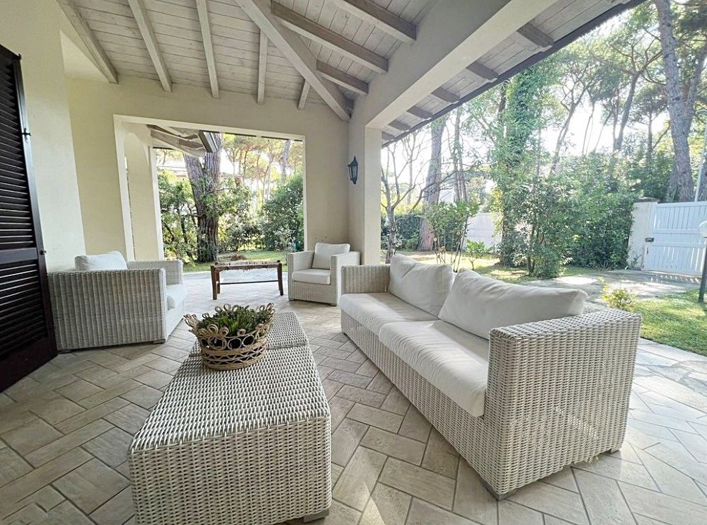 Villa in Forte dei Marmi, Italien, 200 m² - Foto 4