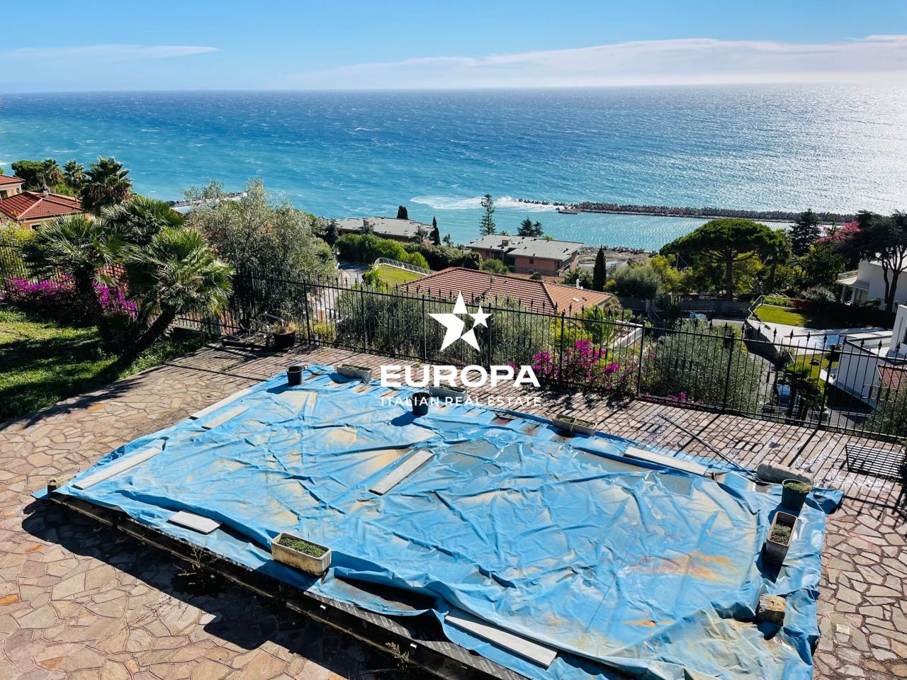 Villa à Ospedaletti, Italie, 670 m² - image 2