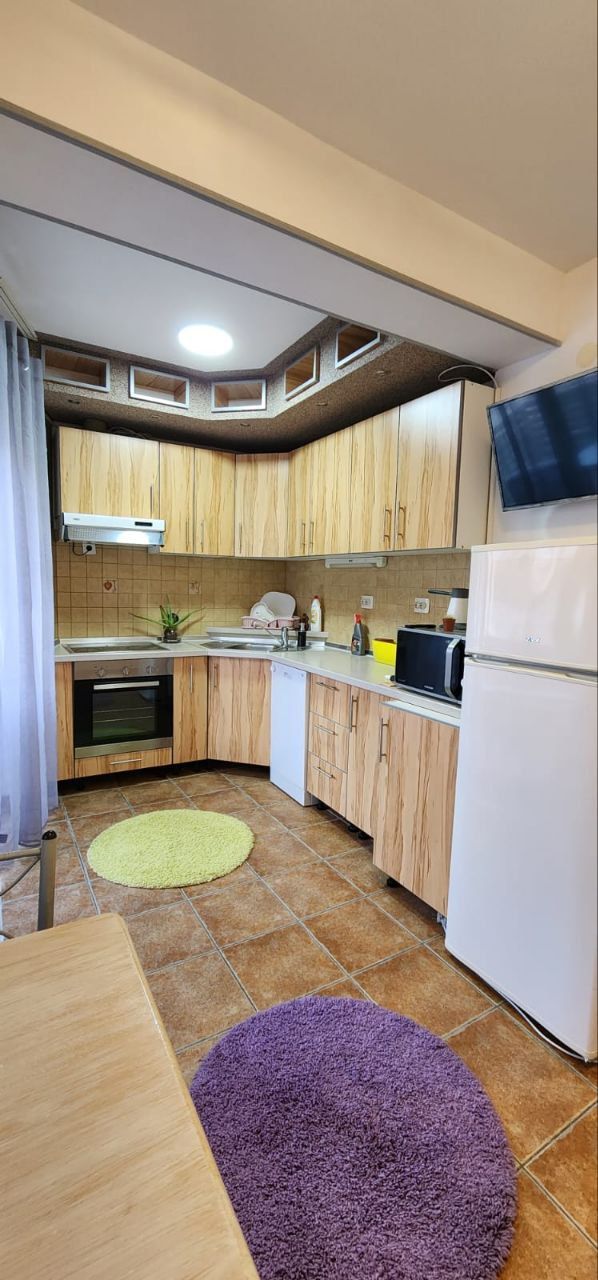 Piso en Budva, Montenegro, 51 m² - imagen 2