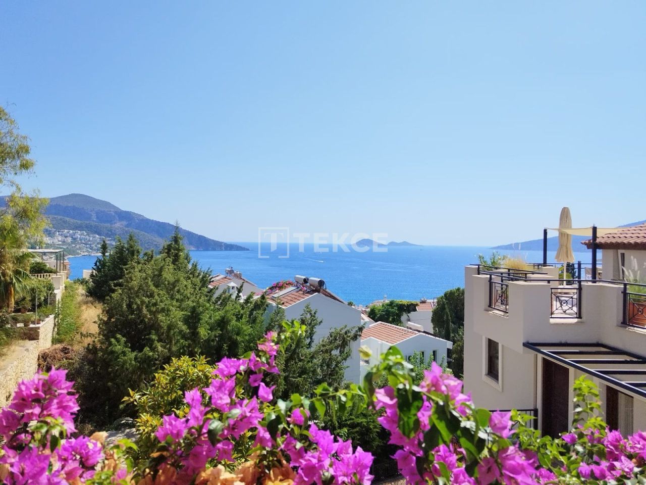 Villa à Kaş, Turquie, 200 m² - image 1