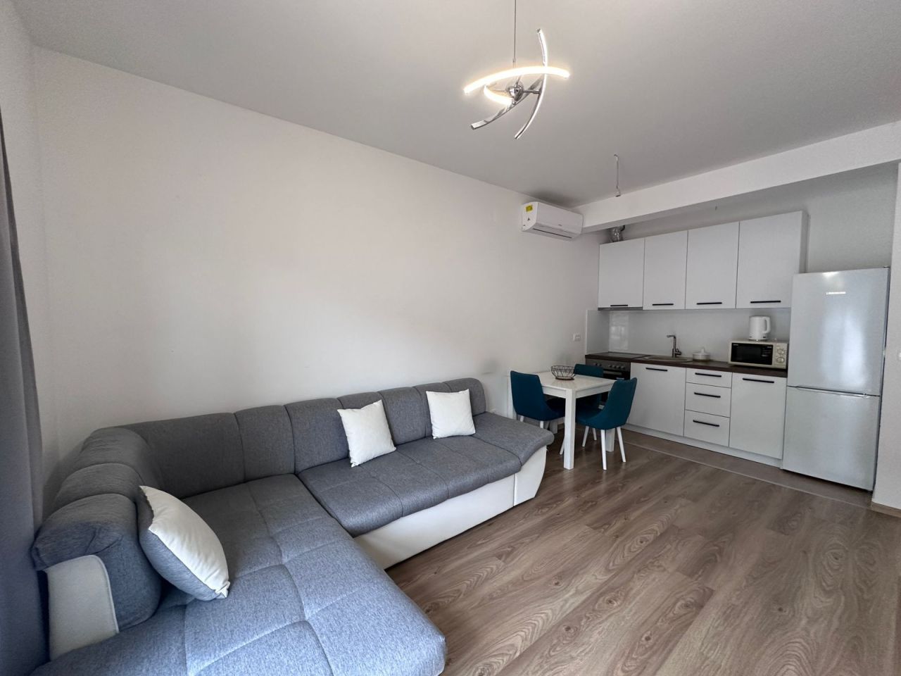 Flat in Budva, Montenegro, 44 m² - picture 6