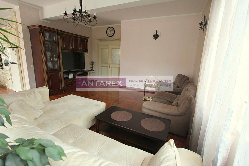 Villa in Zelenika, Montenegro, 322 m² - picture 3