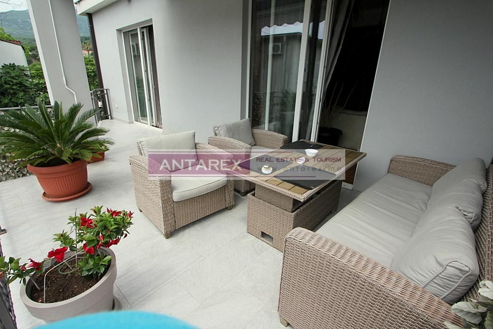Villa in Zelenika, Montenegro, 322 m² - picture 8