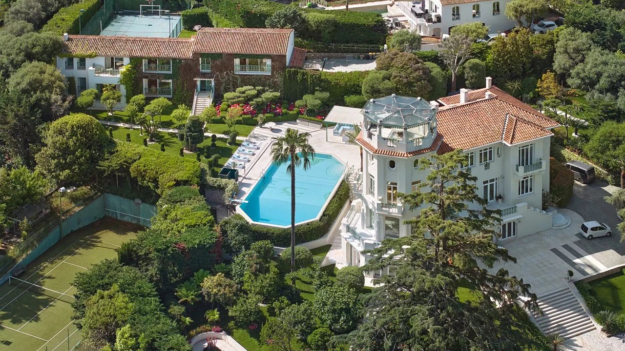 Villa au Cap d'Antibes, France, 1 000 m² - image 6