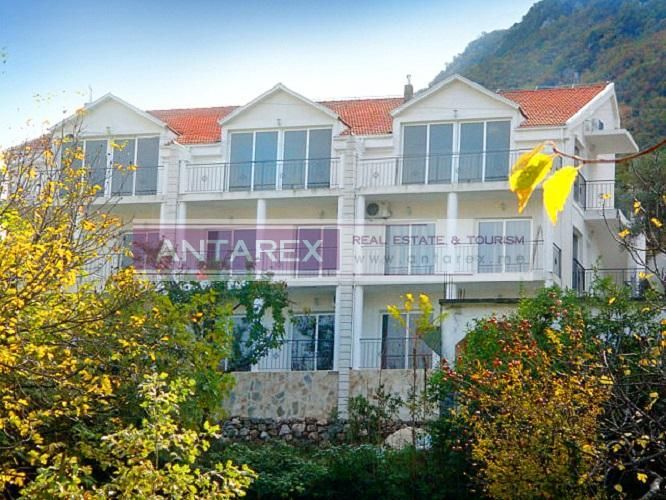 Appartement à Stoliv, Monténégro, 75 m² - image 4