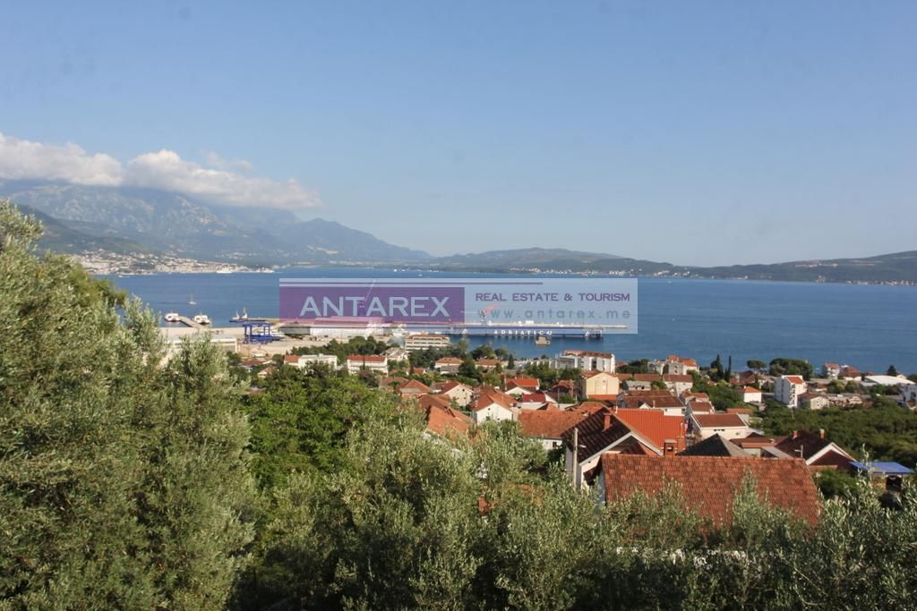 Villa in Bijela, Montenegro, 49 m² - picture 8