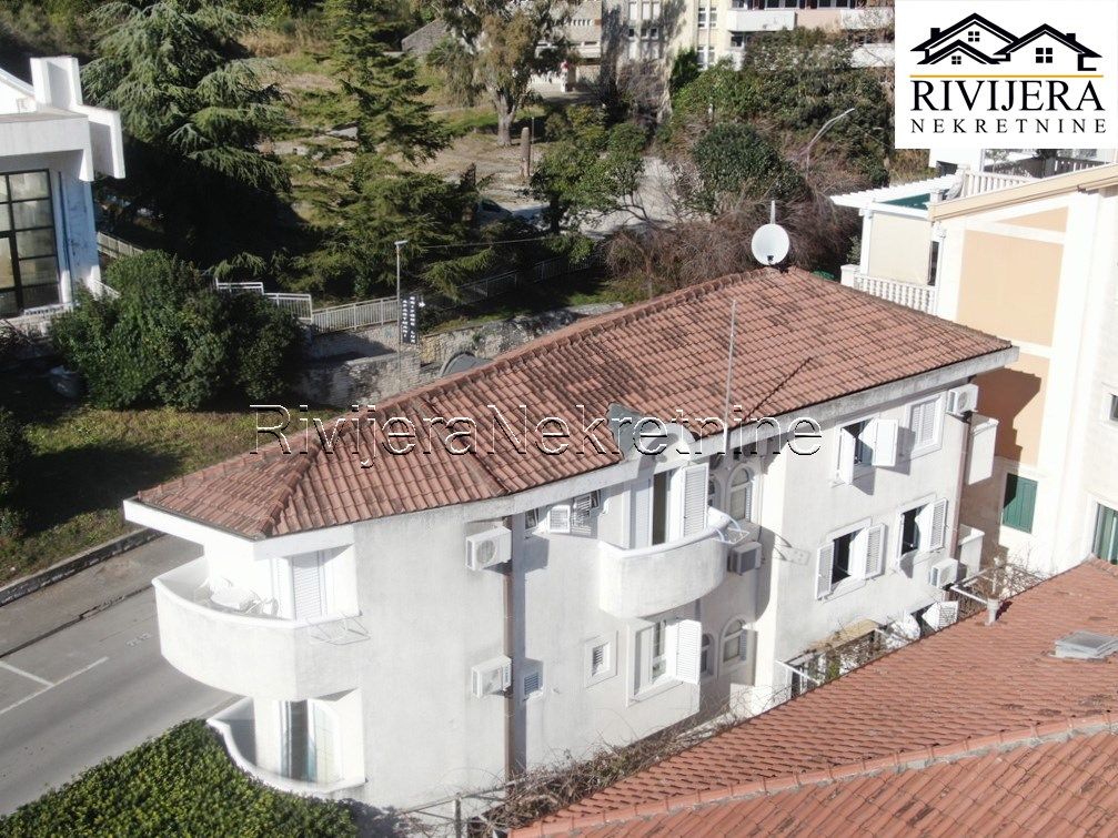 Haus in Herceg-Novi, Montenegro, 236 m² - Foto 3