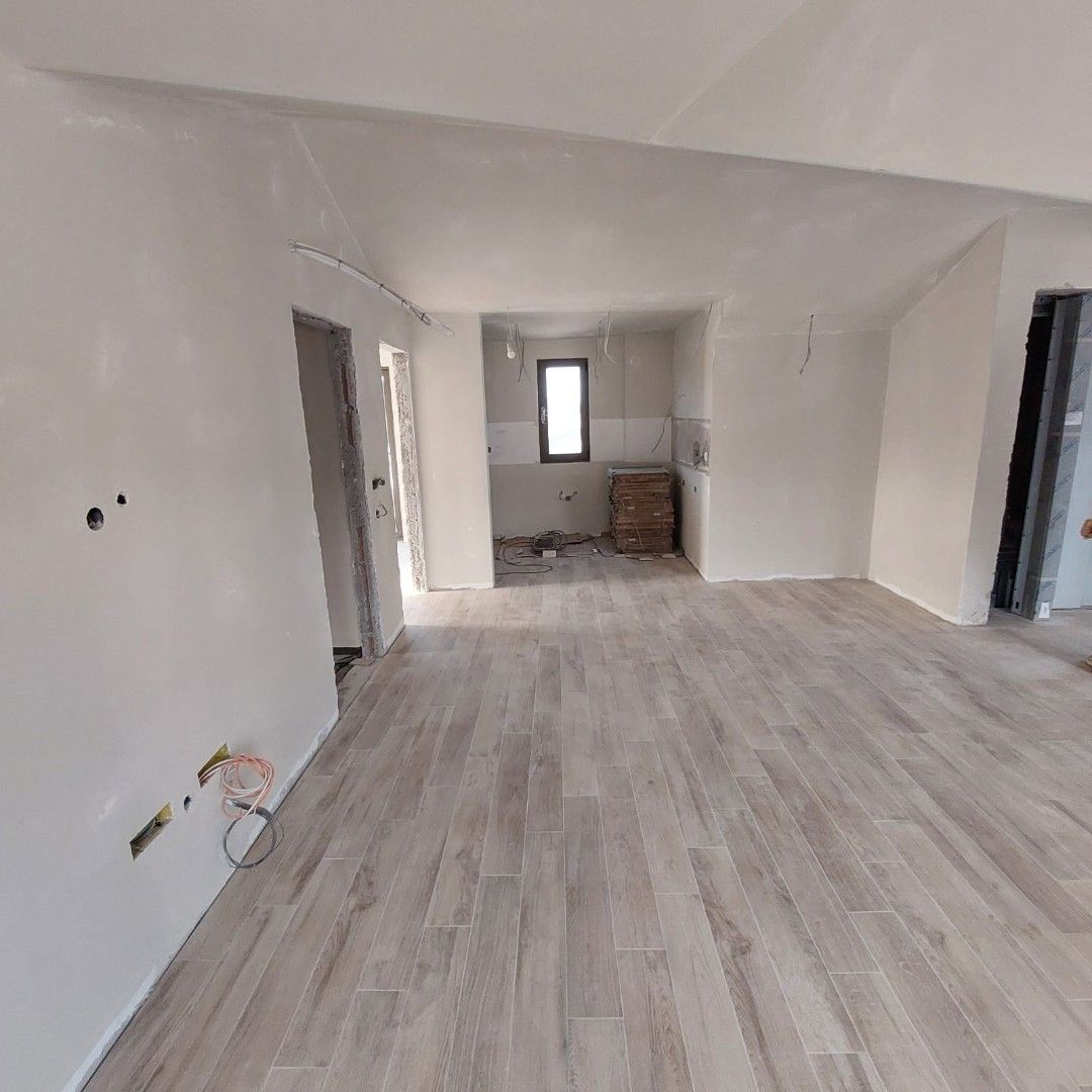 Appartement à Tivat, Monténégro, 81 m² - image 3