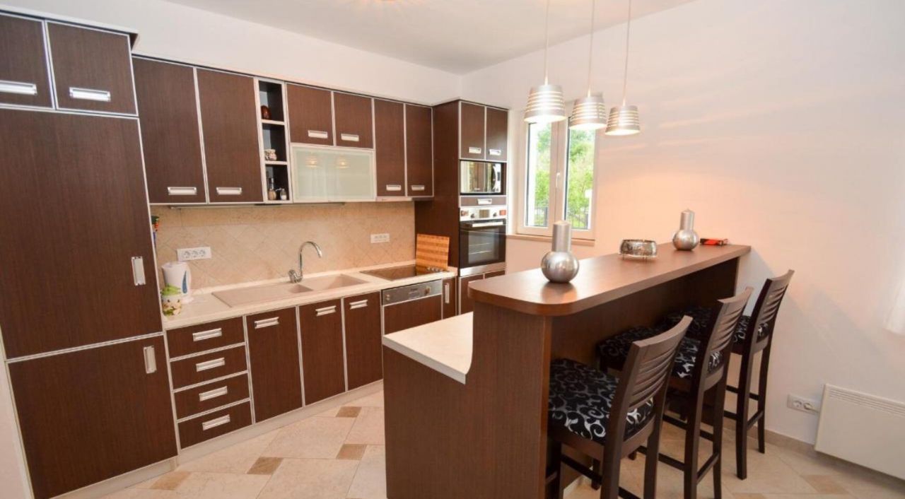 Casa en Kotor, Montenegro, 131 m² - imagen 7