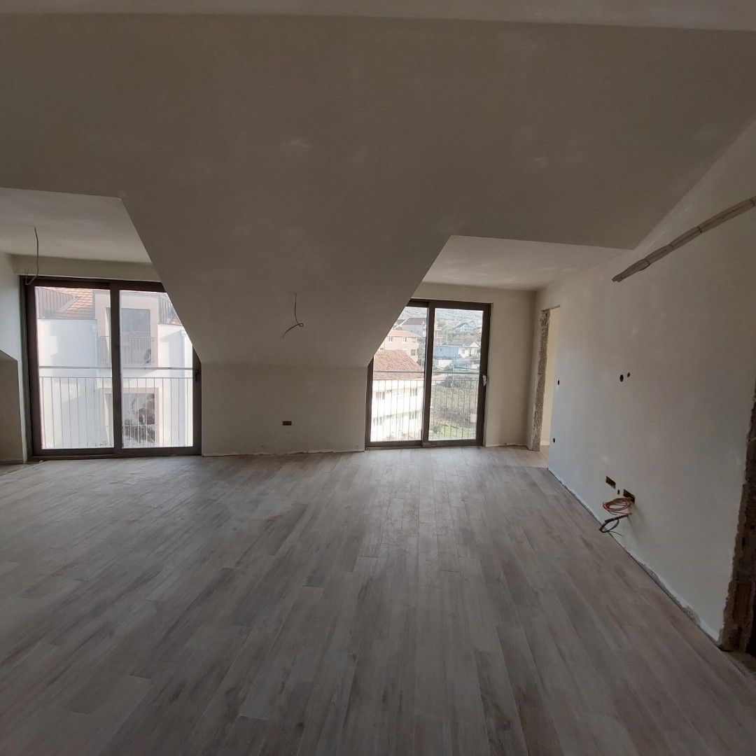 Appartement à Tivat, Monténégro, 81 m² - image 8