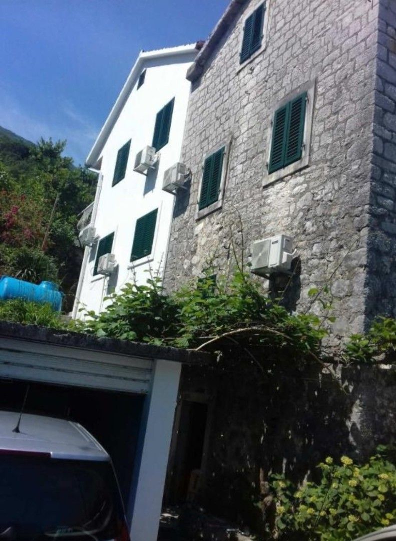 Haus in Morinj, Montenegro, 300 m² - Foto 9