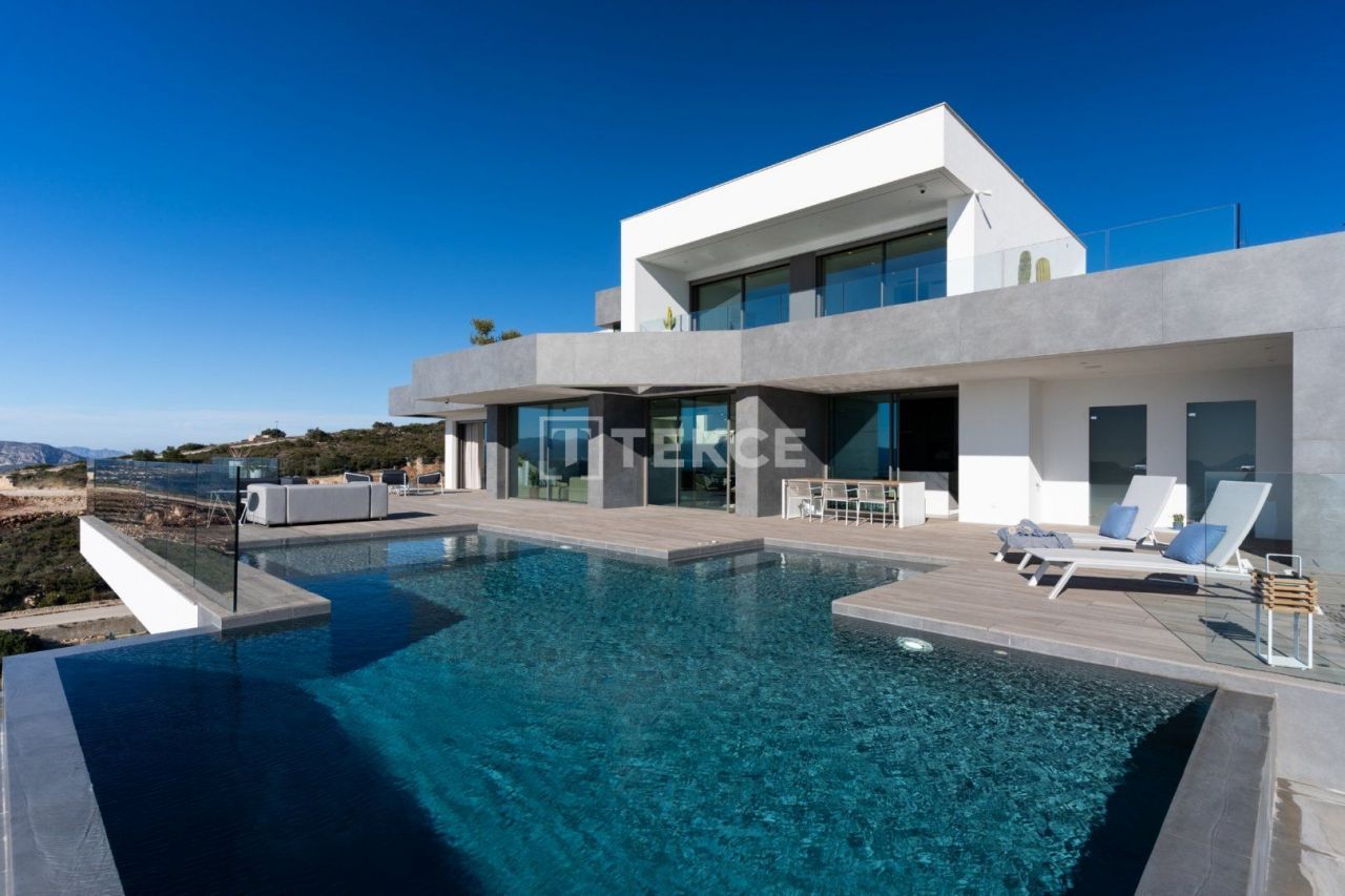 Villa à Benitachell, Espagne, 693 m² - image 1