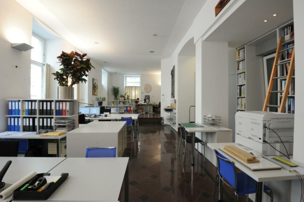 Office in Vienna, Austria, 218.3 m² - picture 1