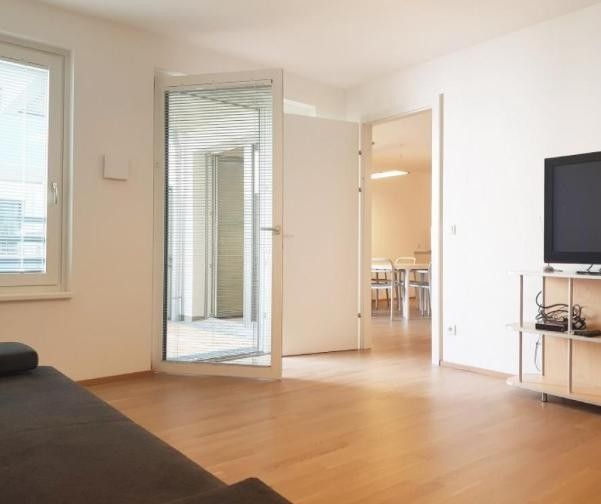 Flat in Vienna, Austria, 72.82 m² - picture 1