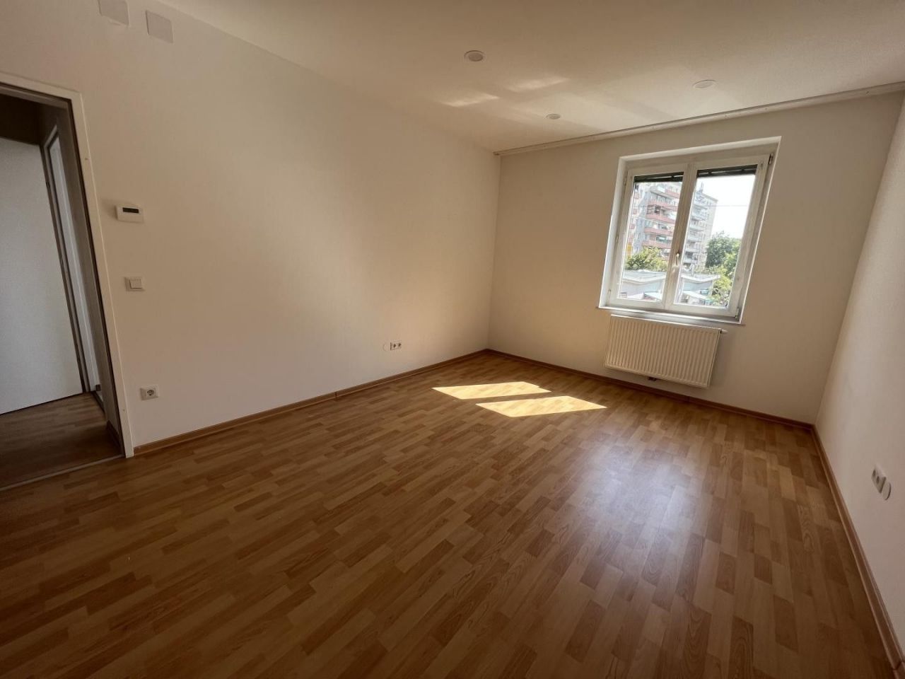 Flat in Vienna, Austria, 70.01 m² - picture 1