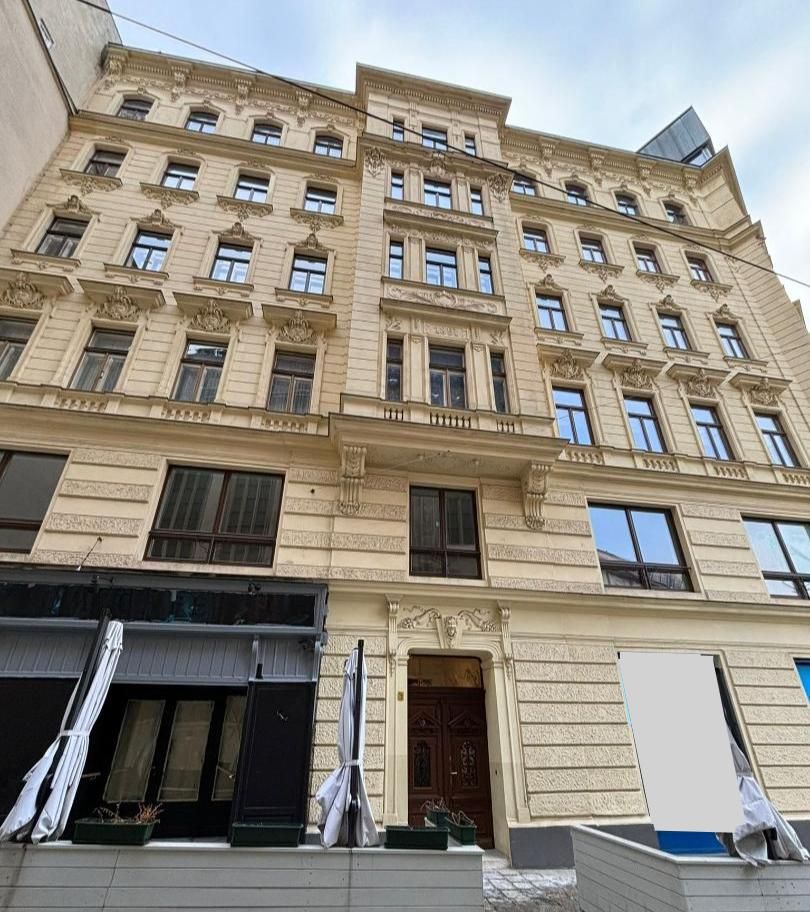 Flat in Vienna, Austria, 53.84 m² - picture 1