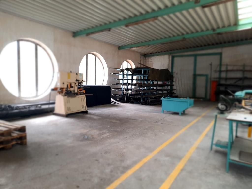 Commercial property Topoľčany, Slovakia, 2 100 m² - picture 3