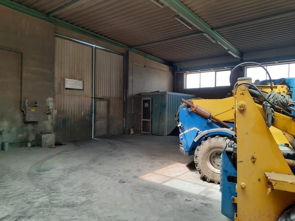 Commercial property Topoľčany, Slovakia, 2 100 m² - picture 4