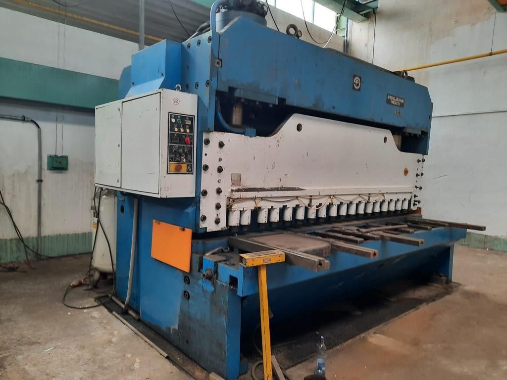 Commercial property Topoľčany, Slovakia, 2 100 m² - picture 5