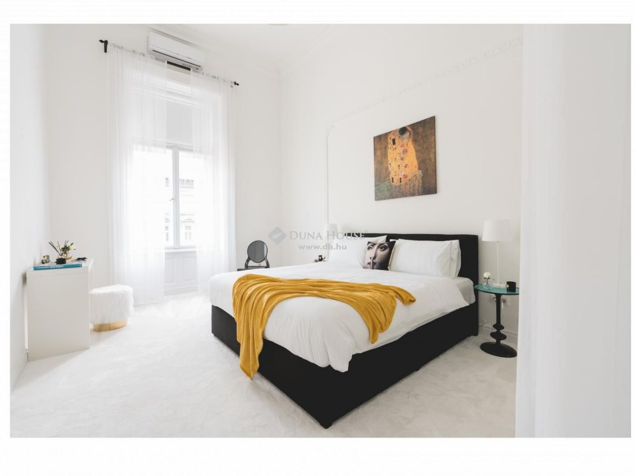 Flat in Budapest, Hungary, 175 m² - picture 11