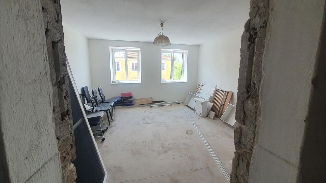 House Waizenkirchen, Austria, 550 m² - picture 11