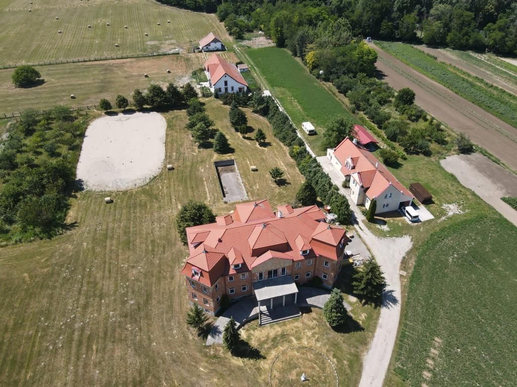 Castello Feketeerdő, Ungheria - foto 11