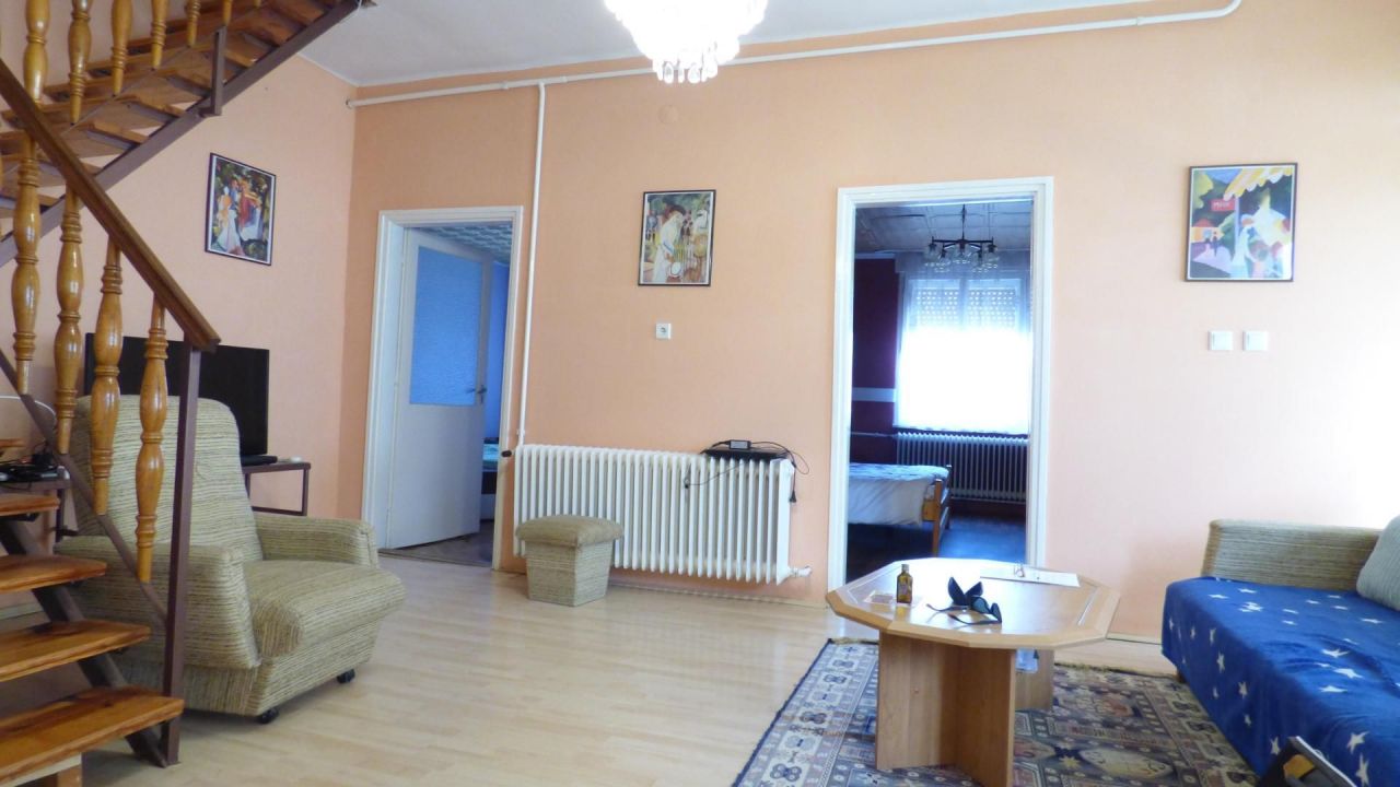 Villa Ötvöskónyi, Hongrie, 155 m² - image 16