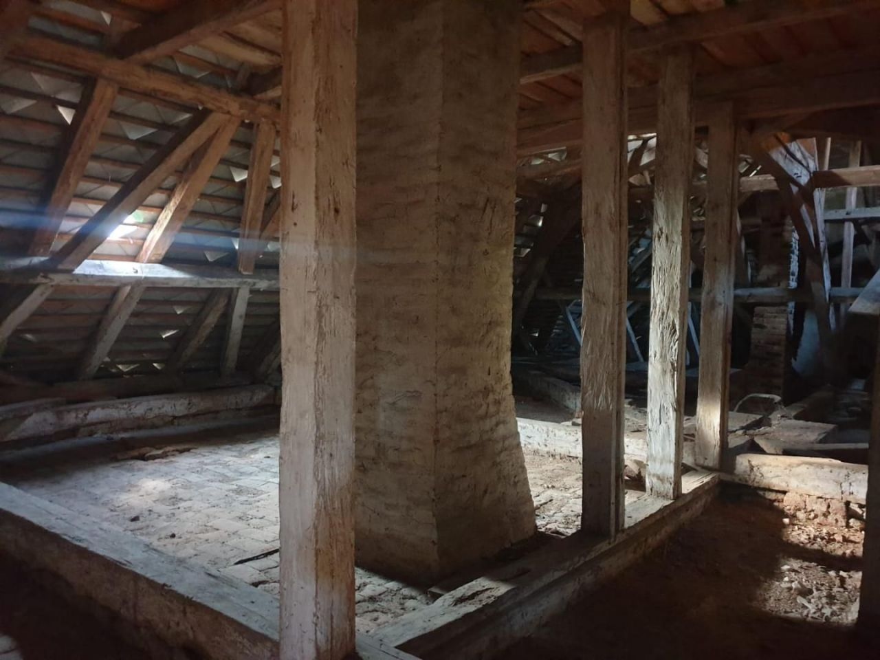 Castillo Pusztakovácsi, Hungría - imagen 16